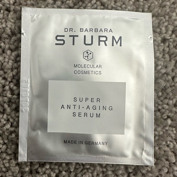 NEW! 5 Barbara Sturm Super Anti-Aging Serum 2ml 0.06fl oz sample packets - Picture 3 of 4